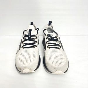 Brooks Levitate 5.0 stealth fit Energize Neutral Size 12 Medium(D) white